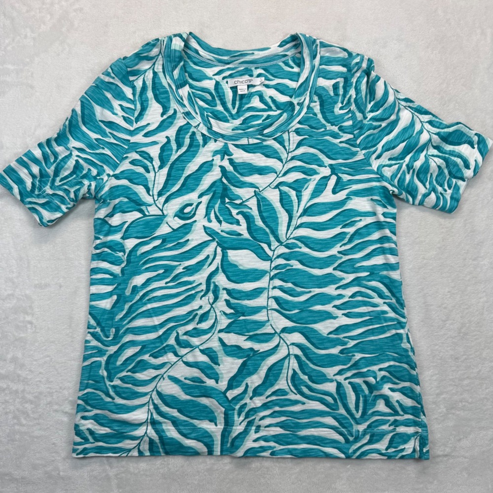 Chico's Leaf Print Top Short Sleeve Crew Neck Casual Tee‎ Shirt Size 1 US M